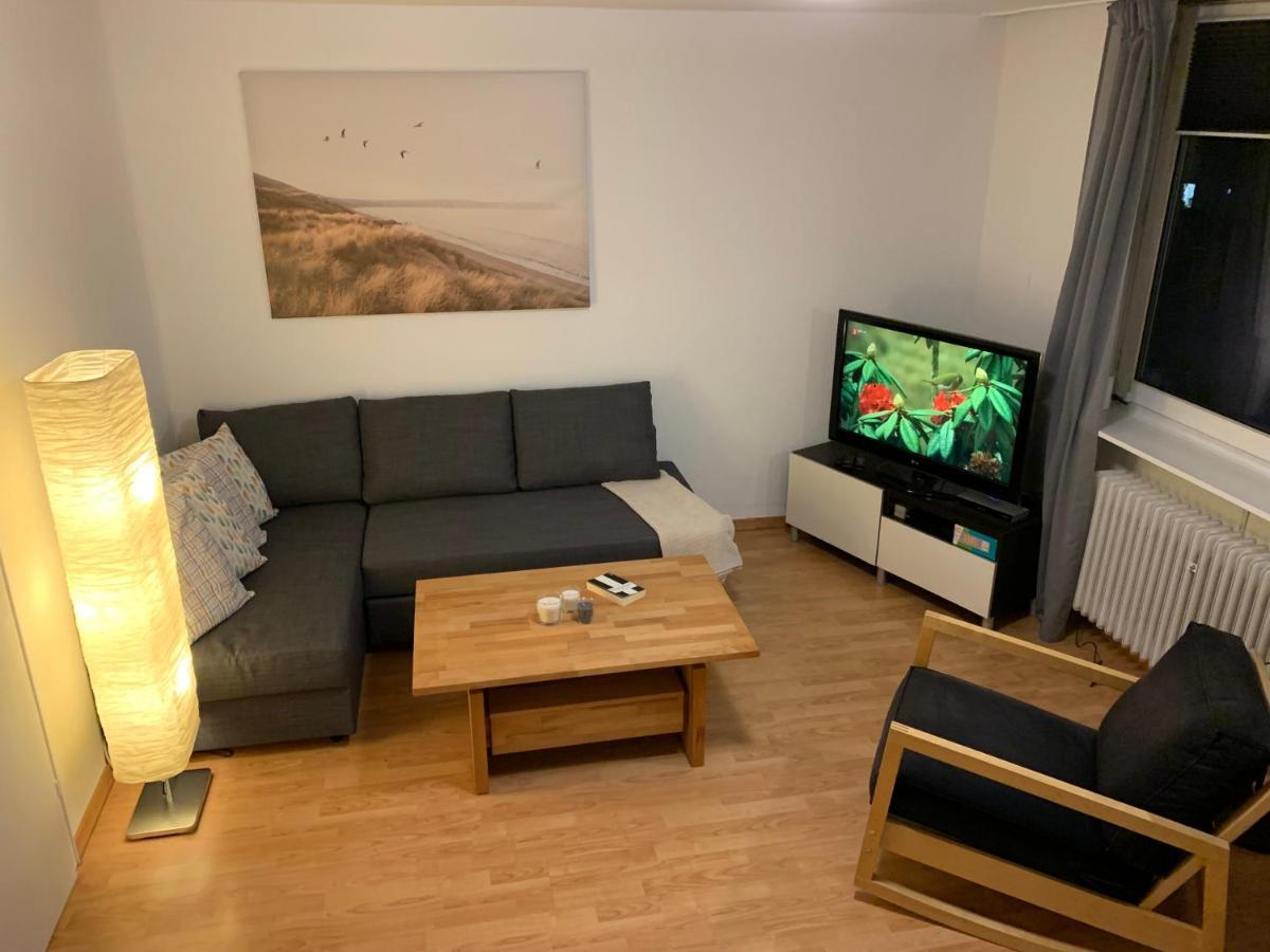Haus Am Stadtrand Mit Super Verbindung In Die City Kassel Bagian luar foto
